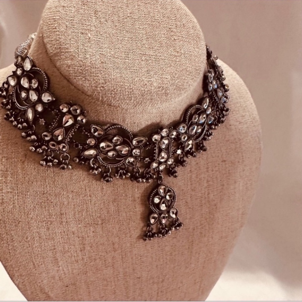 Kundan Silver Necklace - Picture 7 of 9